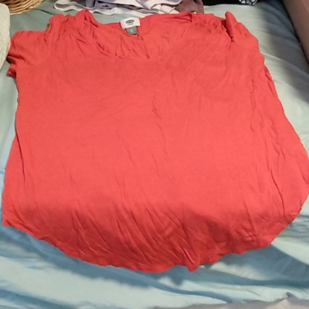 tee shirt